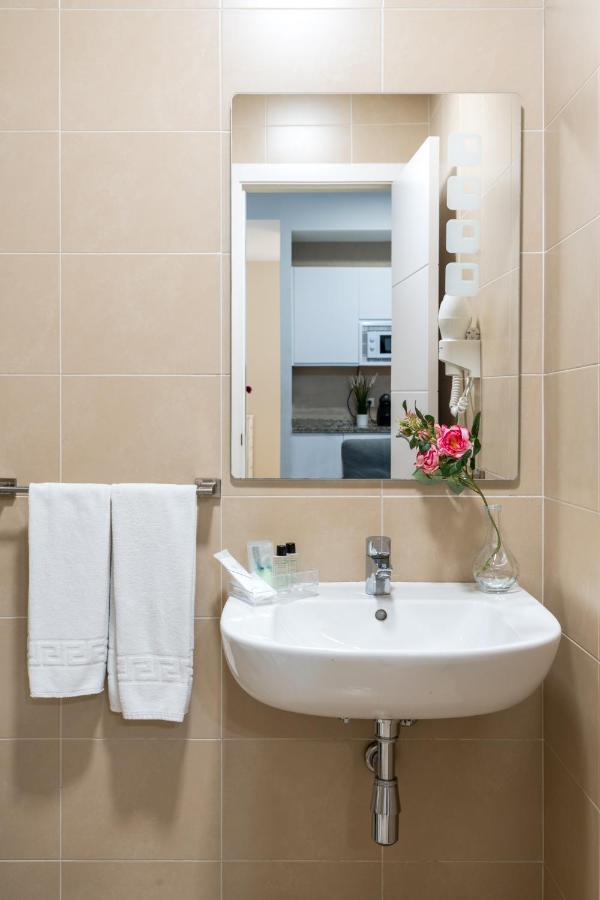 Lumbreras Host Apartment Sevilla Exterior foto