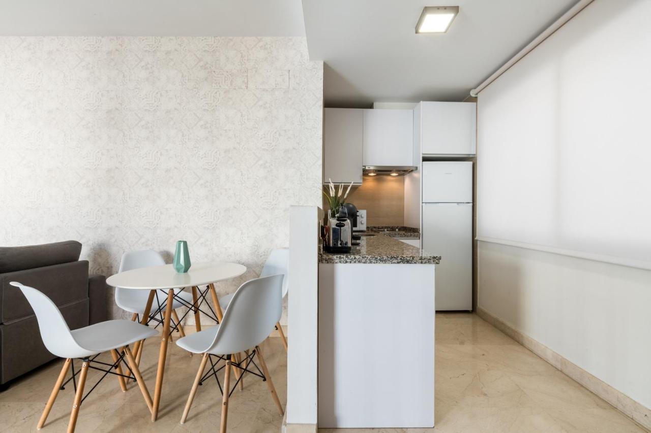 Lumbreras Host Apartment Sevilla Exterior foto