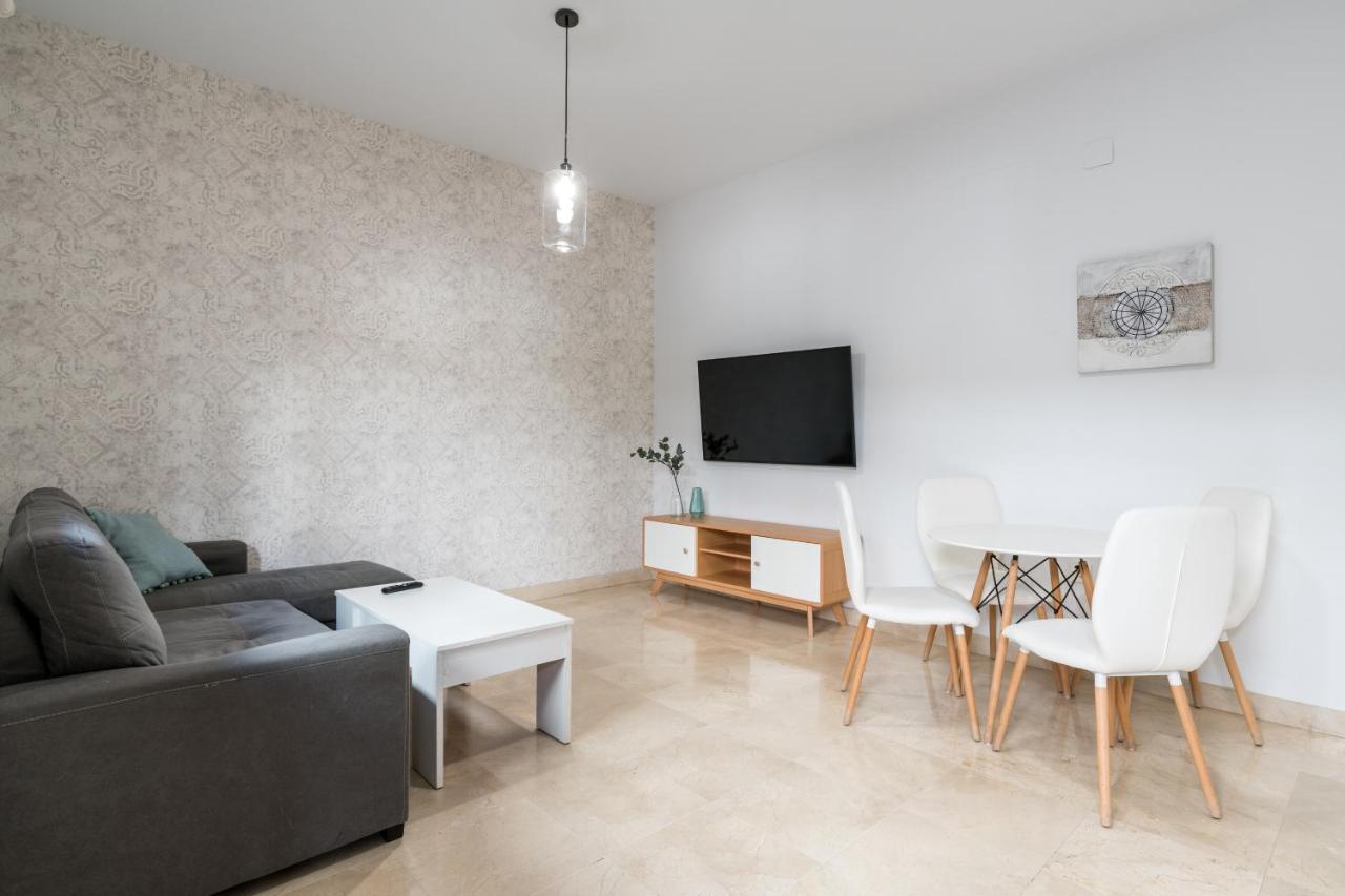 Lumbreras Host Apartment Sevilla Exterior foto